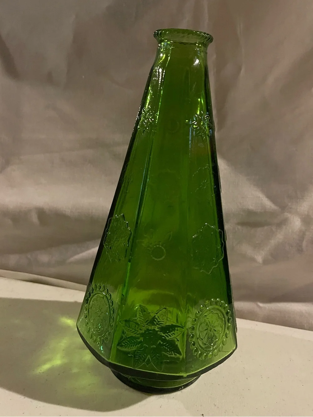 Wheaton green glass vase